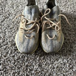 Adidas Yeezy Boost 380 