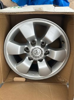 (4) OEM 2003 Toyota 4 Runner Rims
