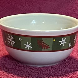 Longaberger #30021 Holiday Dip Bowl Red Green Snowflakes 4.25” x 2.25” FLAWLESS!