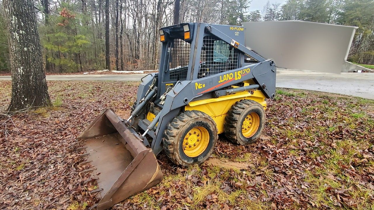 2004 New Holland LS170 Skidsteer Wheel Rubber Tire Loader Skid Steer