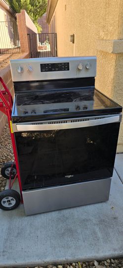 Whirlpool electric stove (not free)