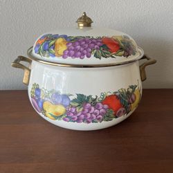 Cornucopia Enamel Pot