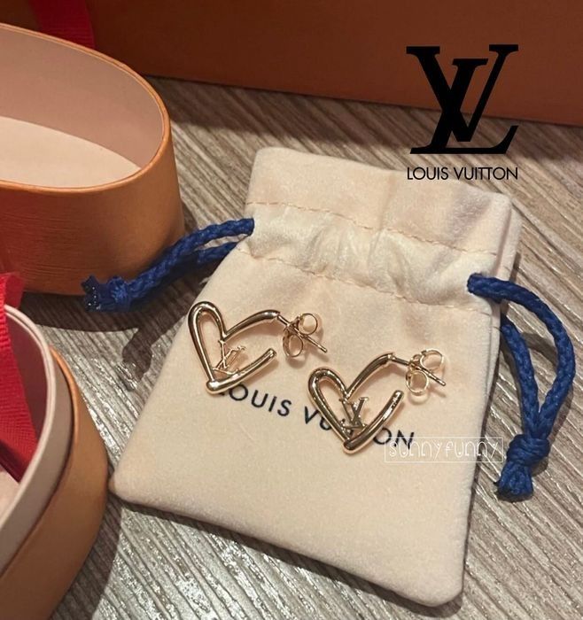 Valentine's Day | Beauty & Fashion Gift Set, 9Pc.