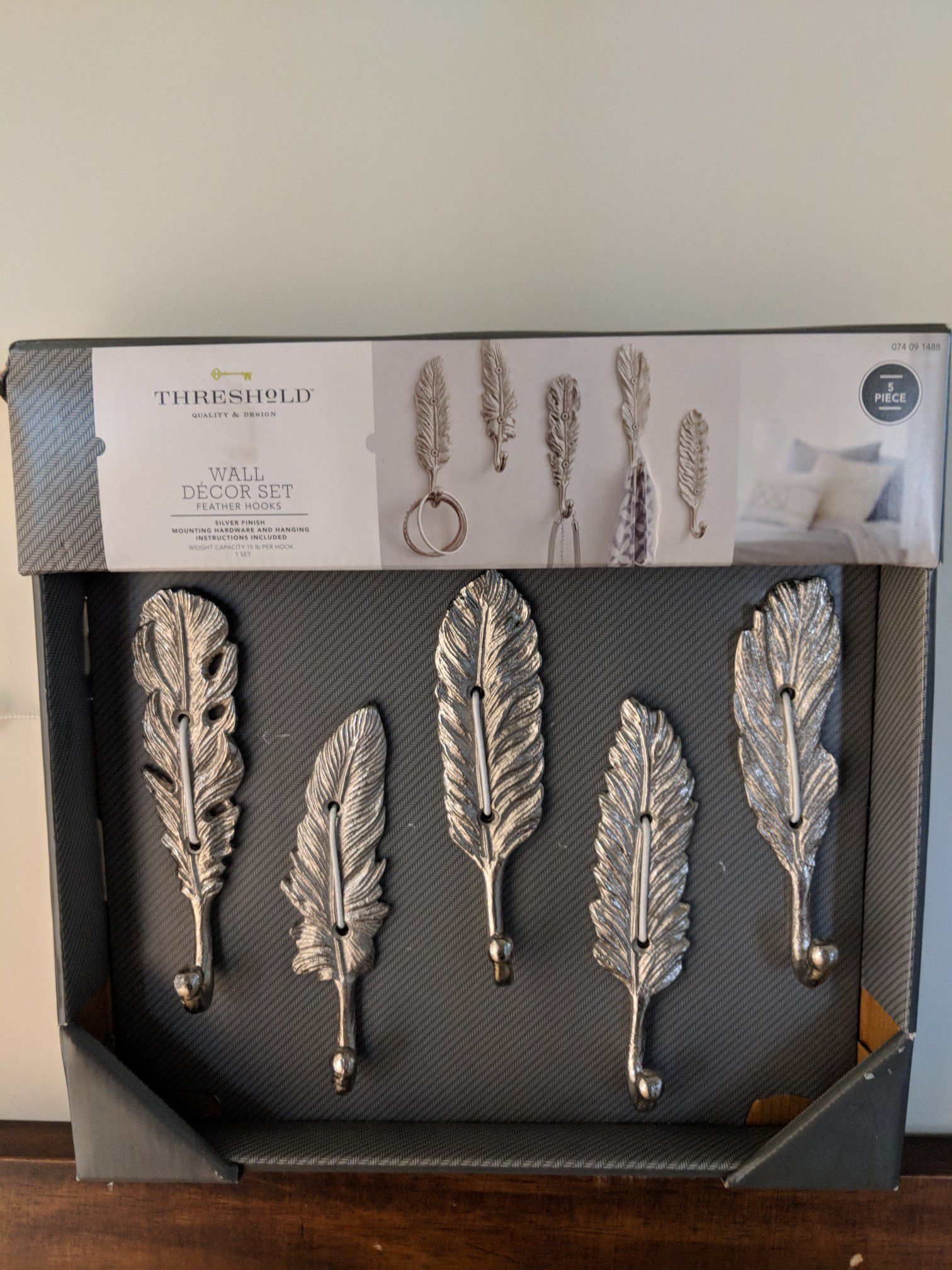 Feather Hooks for Sale in Enumclaw, WA - OfferUp