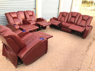Power Reclining Couch Set