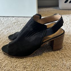 Women’s Black heels size 10 