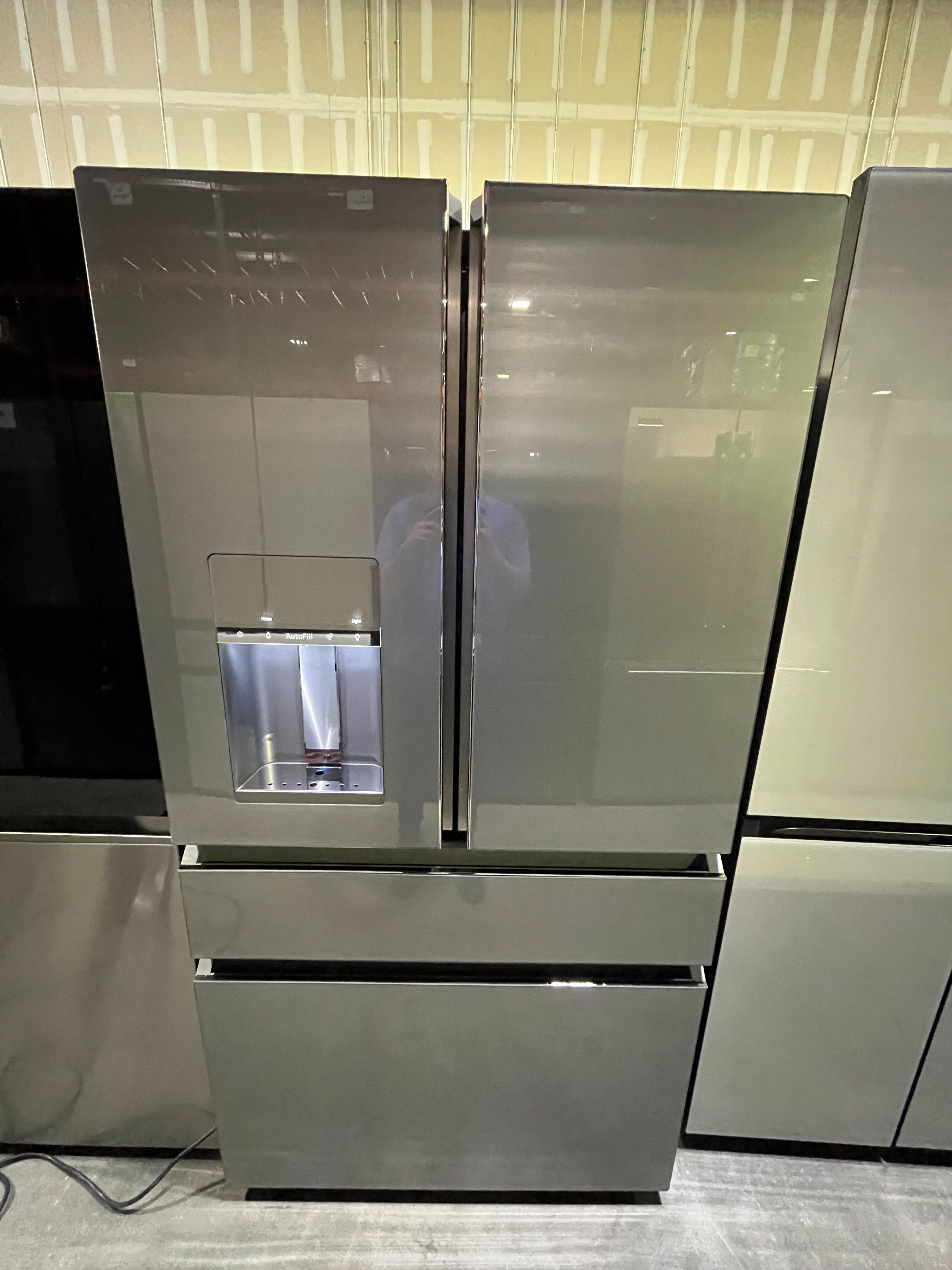 Café™ ENERGY STAR® 22.3 Cu. Ft. Smart Counter-Depth 4-Door French-Door Refrigerator in Platinum Glass MODEL: CXE22DM5PS5 MSRP: $5,099
