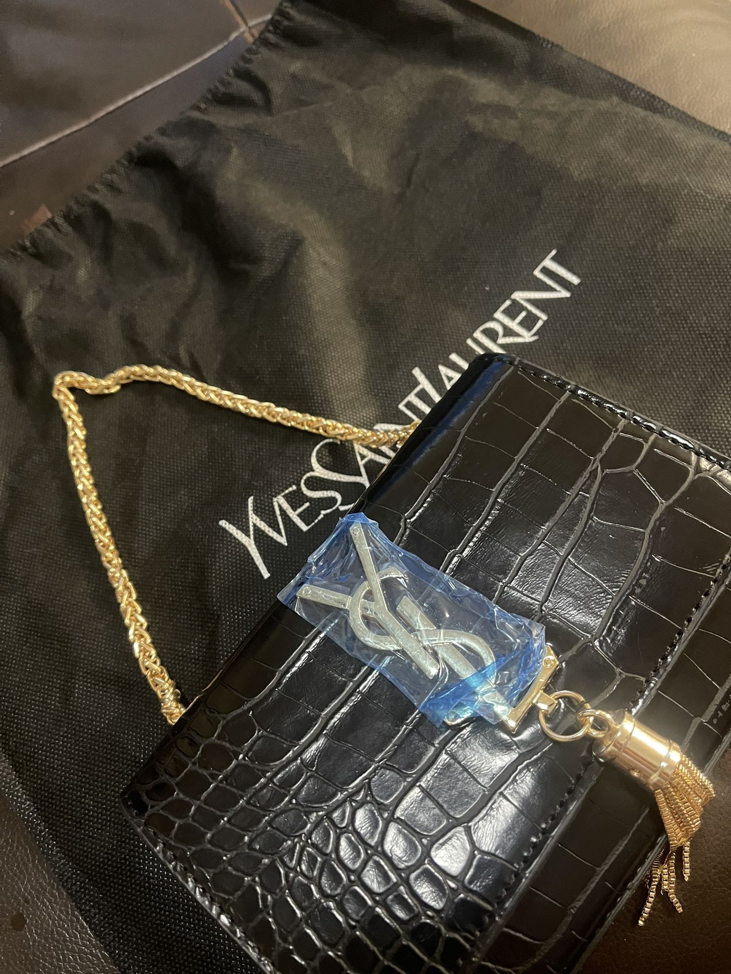 Ysl chain bag ( Never Used ) 
