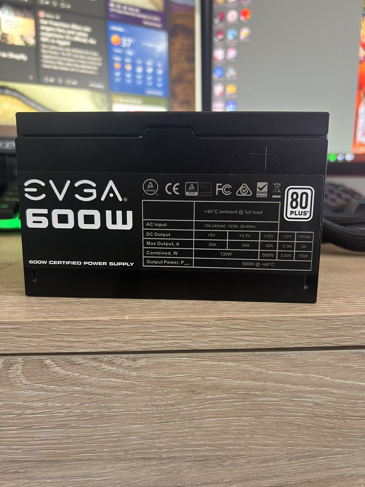 EVGA 600W 80 Plus Certified Power Supply