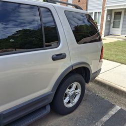 2003 Ford Explorer