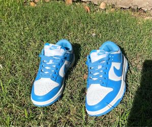 Nike Dunks low ‘university blue ‘