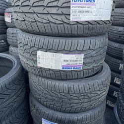 New Toyo 245/40R20 Extensa HPII Tires