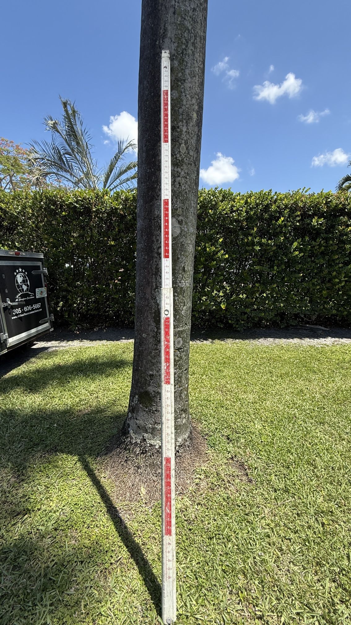 📏 Telescopic Survey/Leveling Rod – Construction Measuring Pole