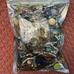 1.5 Pound Jewelry Making Bag