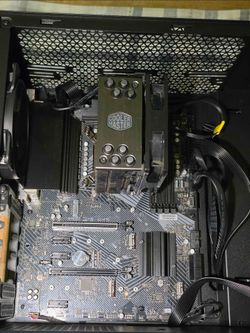 Intel i5-12600KF + ASRock Z790 DDR5 + Hyper 212 Cooler Bundle