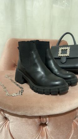 Leather Ankle boots