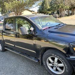 2004 Nissan Titan