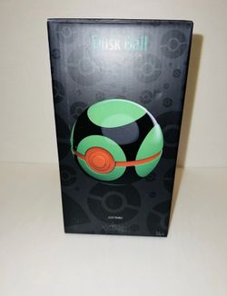 Pokemon Die-Cast Dusk Ball Replica The Wand Company Figure Green Pokeball