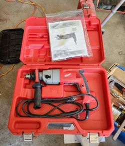 MILWAUKEE 1/2” HAMMER DRILL