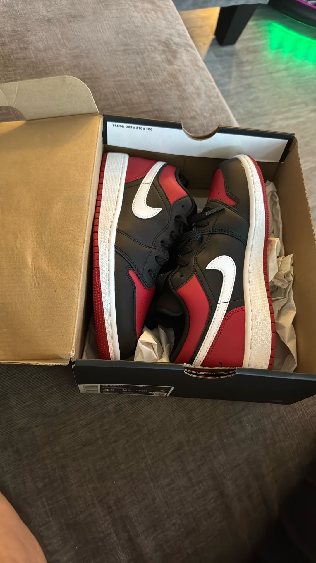 Jordan 1 Lows Woman’s 