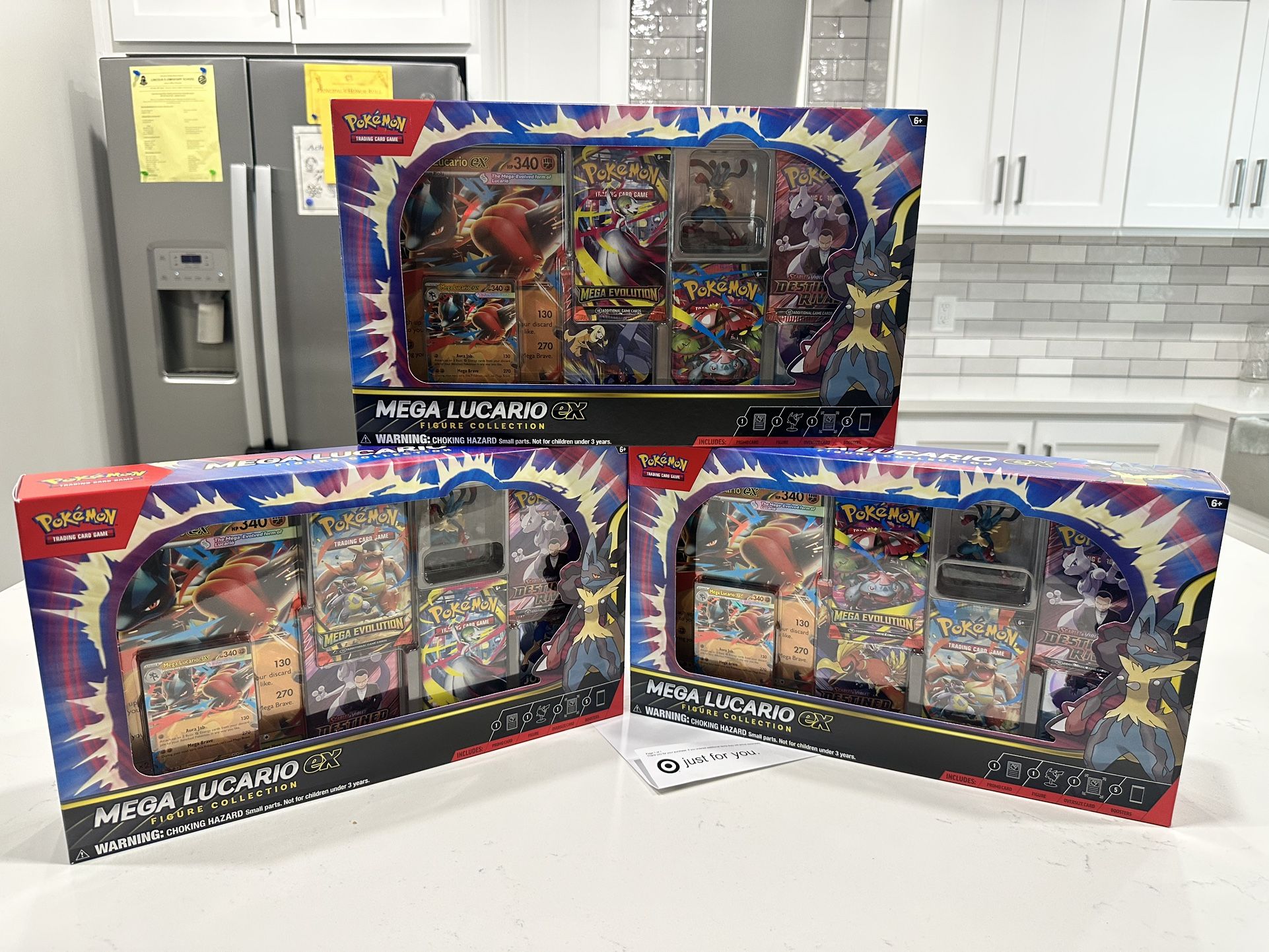 Mega Lucario EX Figure Collection