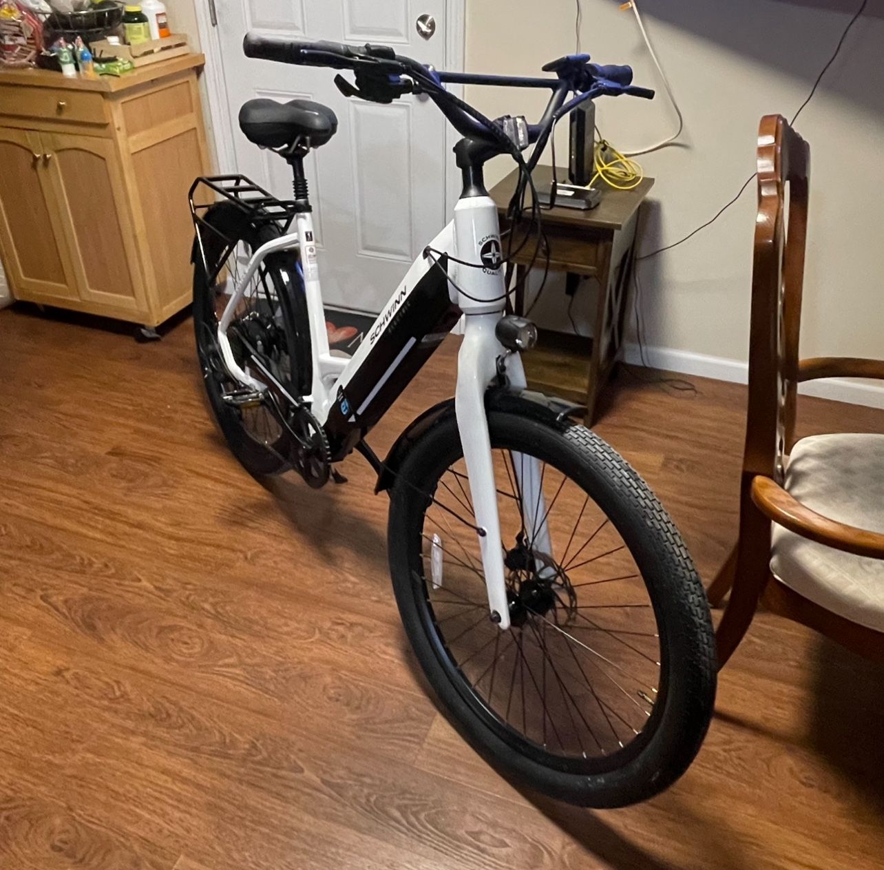 Schwinn Adult Coston DX 27.5" Wheels Hybrid Electric Bike White L/XL 21” Aluminum Frame