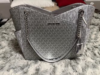 Michael Kors Jet Ready Bag