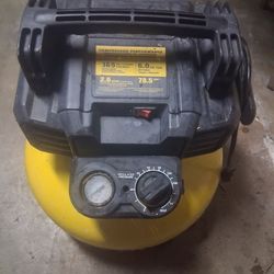 Dewalt Compressor