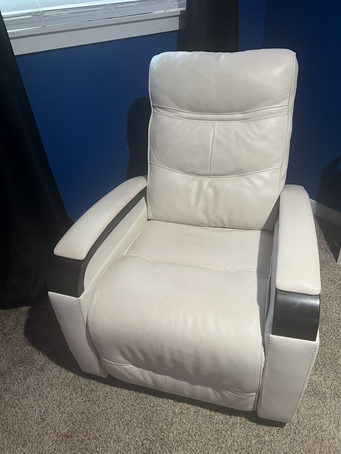 Canmore Leather Power Recliner With Power Headrest Cream