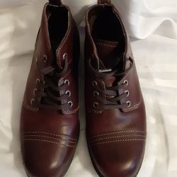 Brand New Eastman Women's Leather Boots Size 8M 