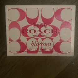 Coach blossom Perfume