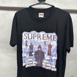 Supreme Tee Size L