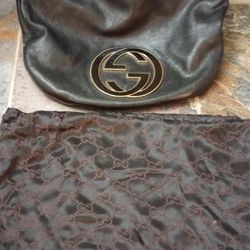 Gucci purse (authentic)