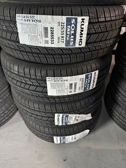 (4) 225-55-17 Kumho Solus ta51a 65k miles Free Install Financing available