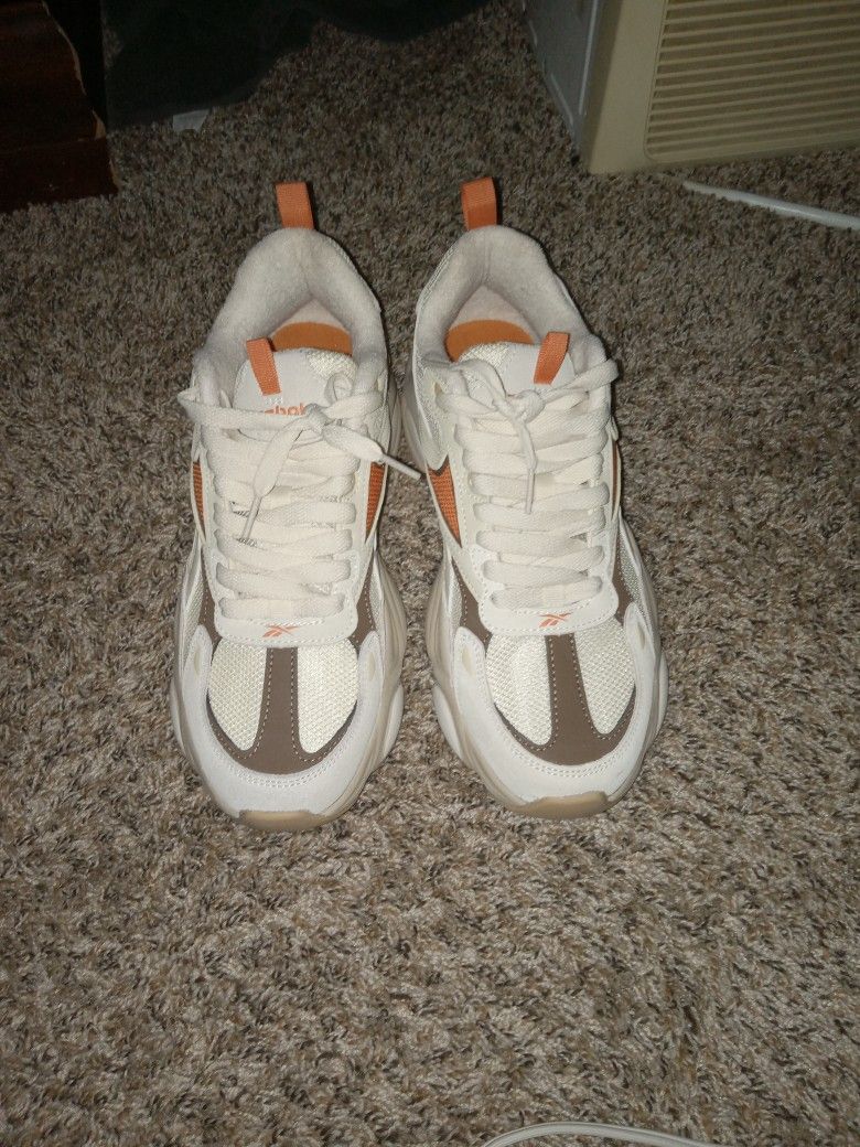 Reebok Size 10 Brand New Never Been Used