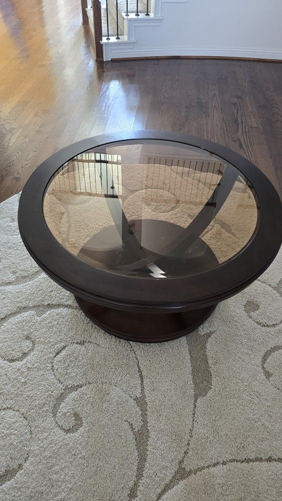 Round wood coffee table