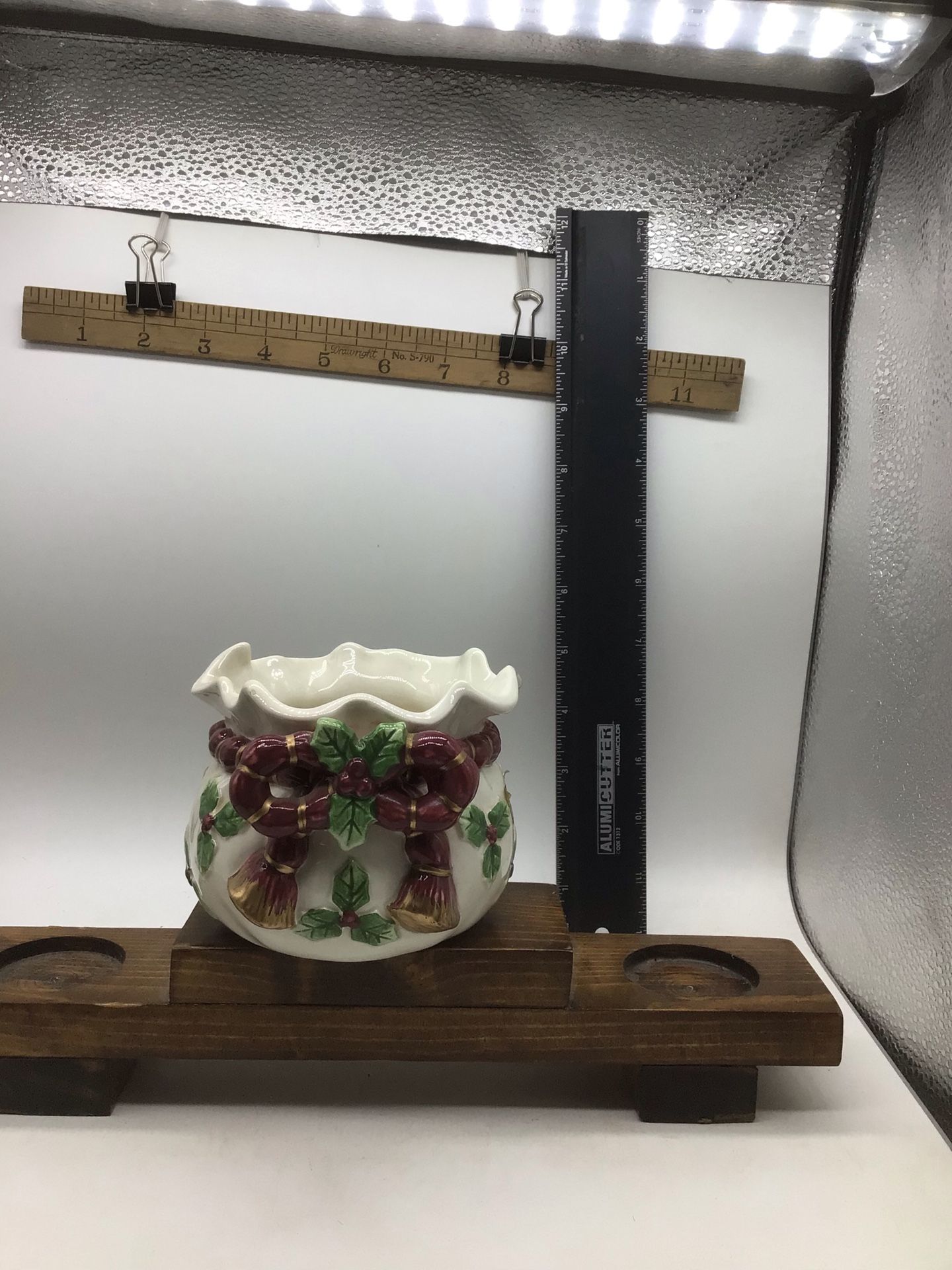 💥 20% OFF 💥 💎Vintage 💎 1990 Fitz and Floyd - Old World Christmas Bag Holly Berry - Pitcher