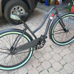 Huffy Beach Cruiser