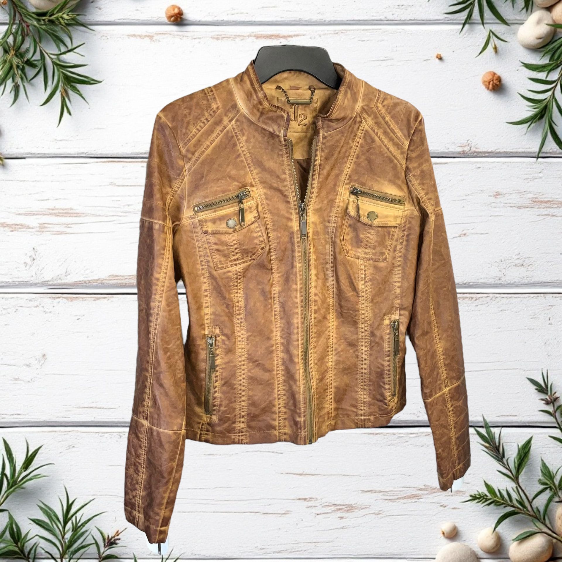 J-2 Camel Brown Worn Vintage Look Faux Leather Jacket Women Medium (May Fit Like Small)