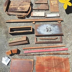 40 Unique Salvaged Wood Piece Art Craft Supplies Project Woodworking Clock Case Furniture Parts Vintage Antique 