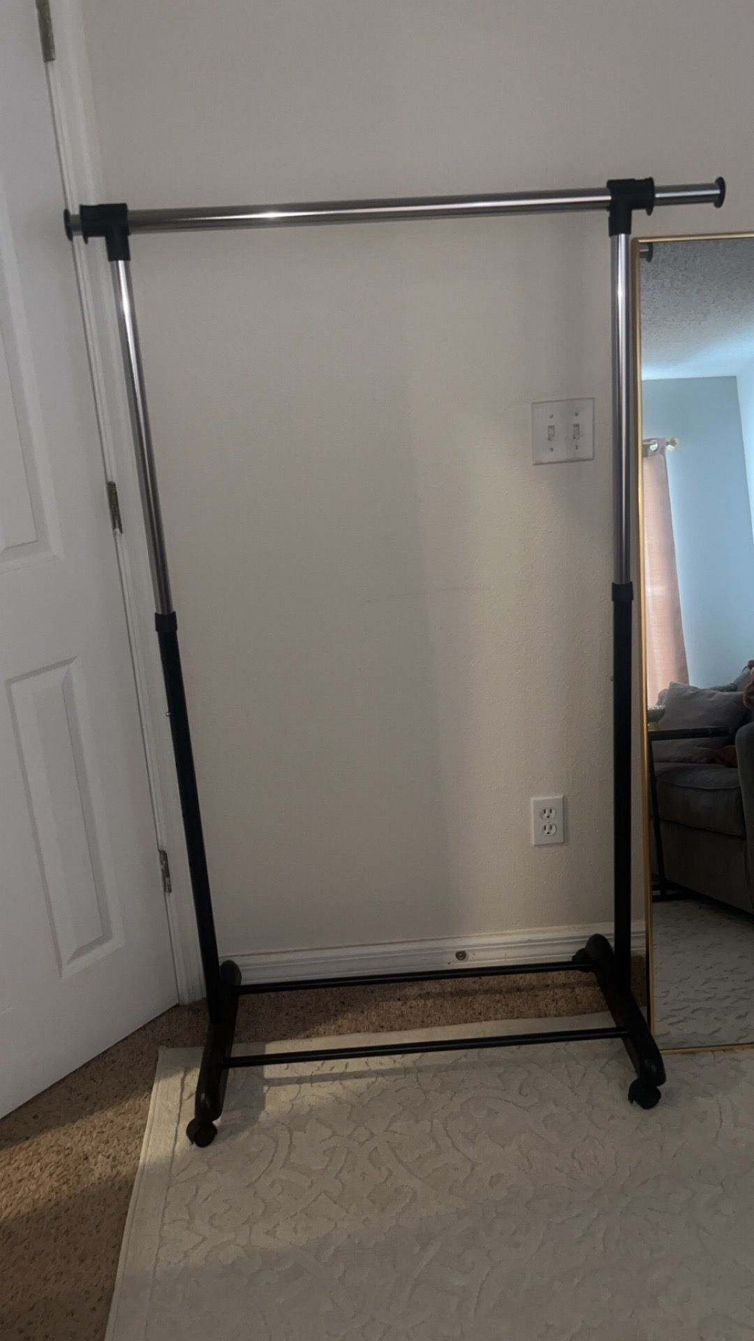 Clothing rack