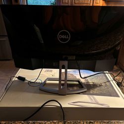 Dell 24" Monitor - Model S2418HN 