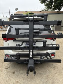 Thule T2 Pro XTR Bike Rack ( Like New)