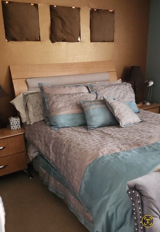 Queen Headboard, Nightstands, Dresser/Mirror