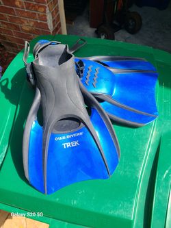 Fins for snorkeling. U.S. Divers TREK Adjustable strap