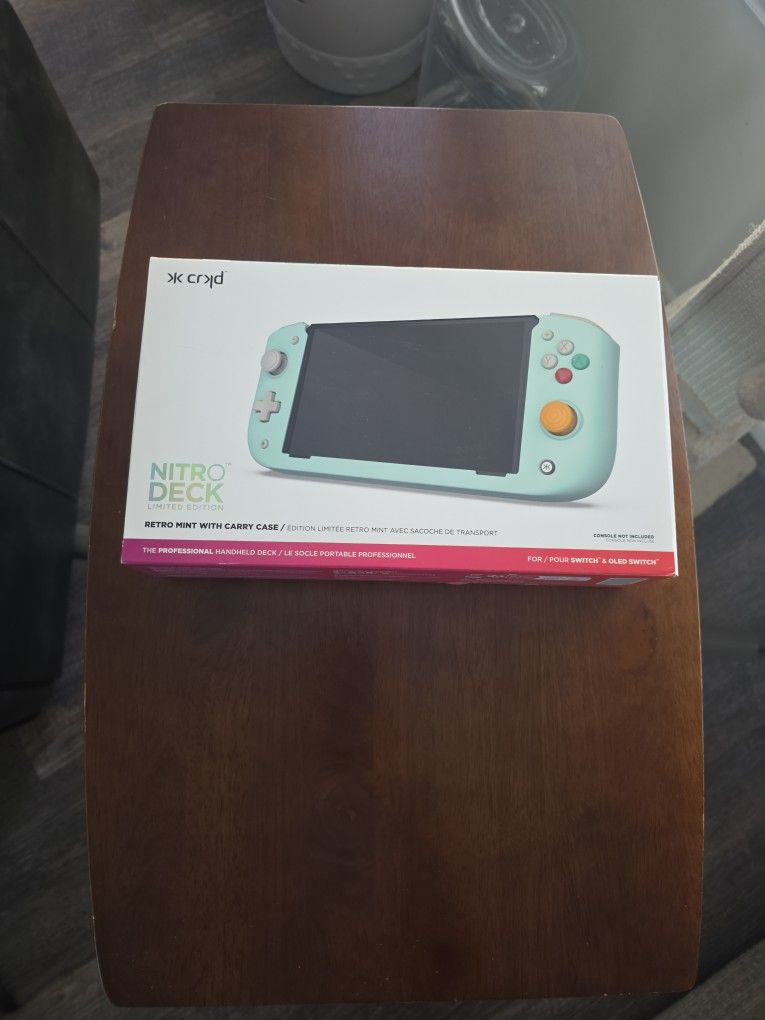 Nitro Deck With Carrying Case