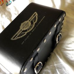 Cute little Harley Davison 100 years of great motorcycle bag