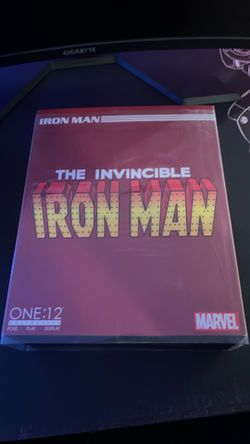 Mezco One 12 The Invincible Iron Man