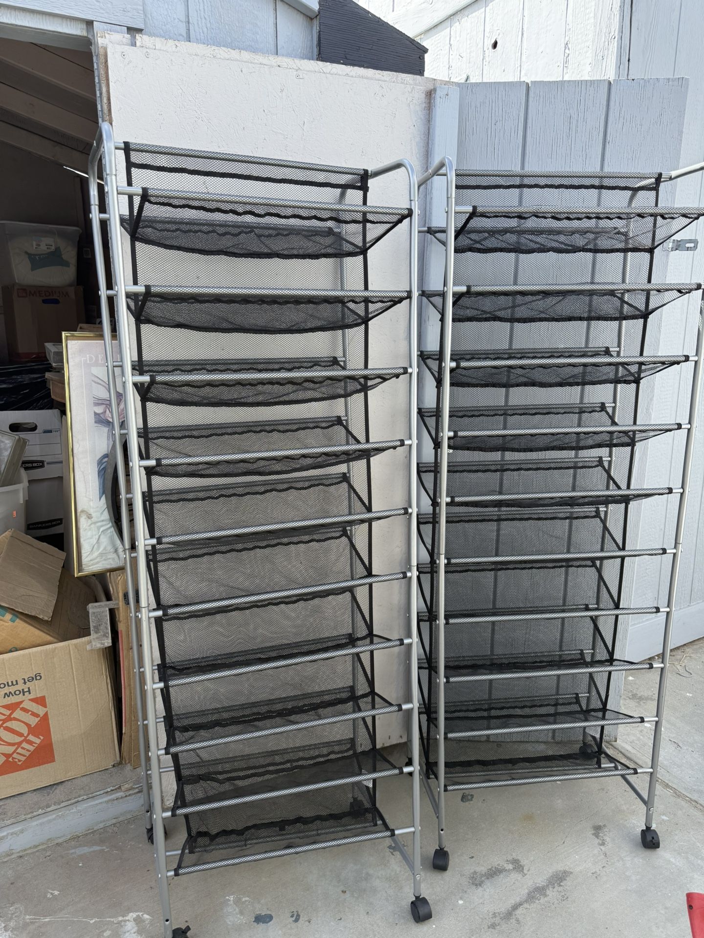 Shoe Racks On Rolling Casters 