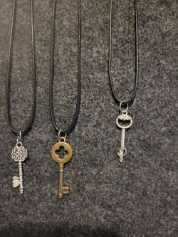 Skeleton Key Necklace 